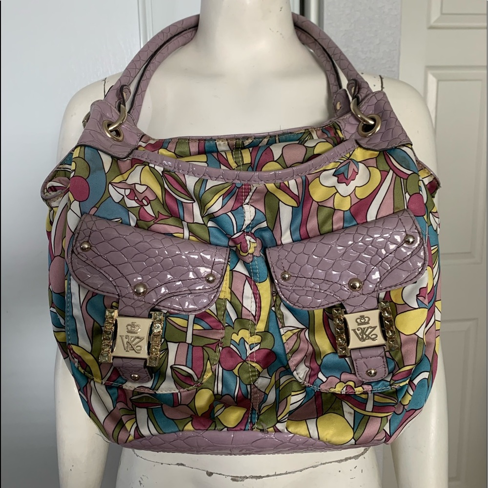 Kathy Van Zeeland women’s shoulder bag